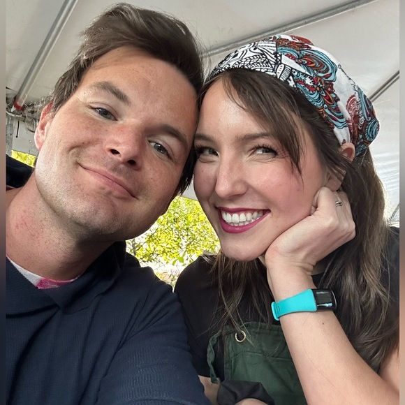 Meet your Posher, Andrea - Picture 3 of 3